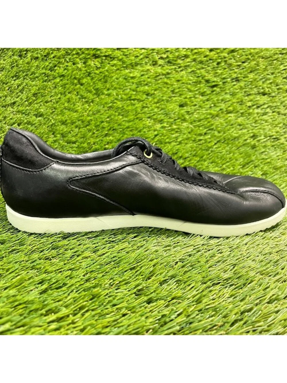 Cole Haan GrandPro Turf Womens Size 9 Black White Casual Leather Lace Up Shoes
